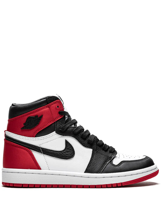 Air Jordan 1 High OG "Satin Black Toe"