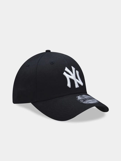 New York Yankees 9FORTY League Basic Black/White Cap